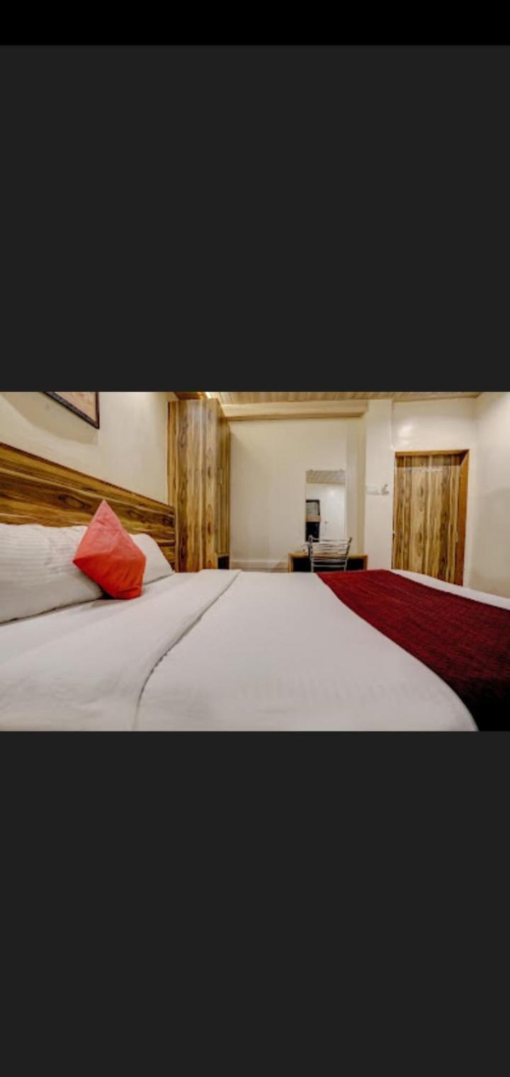 Hotel Green Park Bombay Eksteriør billede